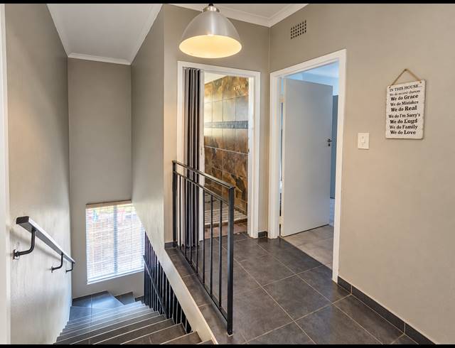 3.5 BEDROOM DUPLEX FOR SALE IN BEYERS PARK
